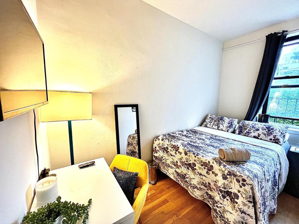 Manhattan -Ues - Room Accommodation New York Eksteriør bilde